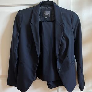 The Limited Women’s Navy Suit Size 0